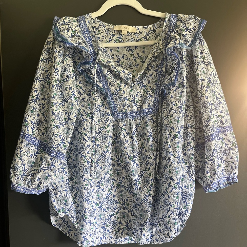 Ann Taylor Loft Blouse Set-short and 3/4 sleeve - Picture 3 of 5